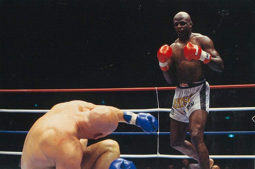 1997年4月の格闘技 ダウン奪われたホーストがベルナルドの剛腕封じ込め逆転ko K 1屈指の名勝負に ゴング格闘技
