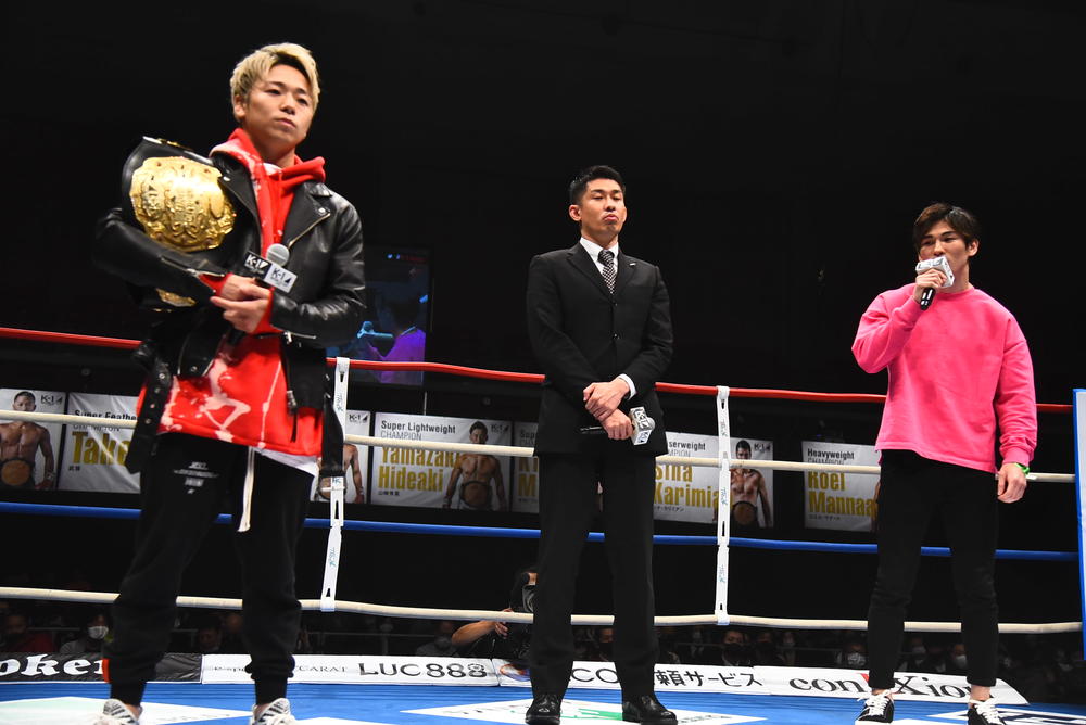 【K1】タイトルマッチ中止の武尊とレオナ・ペタスがリングに登場「もうすぐ復帰戦の発表も出来ると思います」（武尊） ゴング格闘技