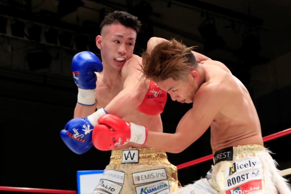 Krush バンタム級トーナメント優勝は本命の吉岡ビギン 斗麗が初回ko勝ちで豪快復活 ゴング格闘技