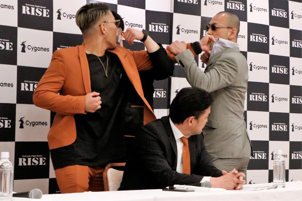 Rise 大荒れの記者会見 山口裕人と松本芳道が制止を振り切って乱闘 Ya Manは山口侑馬に引退勧告 ゴング格闘技 Rise 大荒れの記者会見 山口裕人と松本芳道が制止を振り切って乱闘 Ya Manは山口侑馬に引退勧告 ゴング格闘技