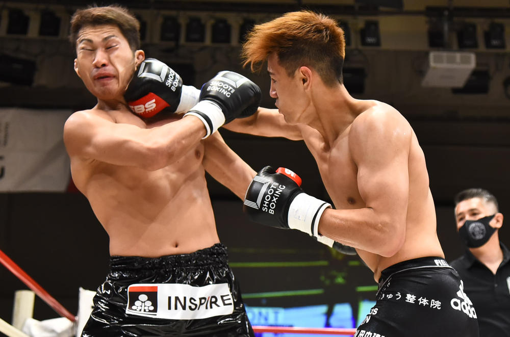 【シュートボクシング】海人がZST王者・小金翔の投げを封じて6連勝、笠原弘希は古村匡平との接戦を制す、村田聖明が