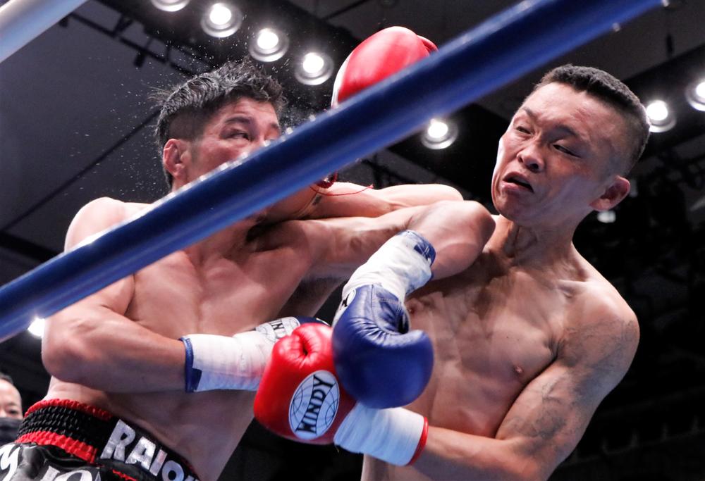 ビッグバン 駿太が9年ぶりタイ人選手との対戦で2度ダウン奪って快勝 Fumiyaは山際和希を初回koで返り討ち ゴング格闘技