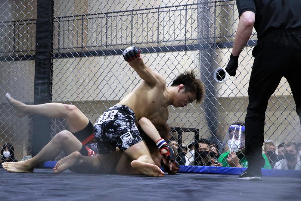 Grachan 藤村健悟v 小川道的はドロー レスリング原口伸がtko勝利 元極真会館 上田幹雄がmma転向表明 ゴング格闘技