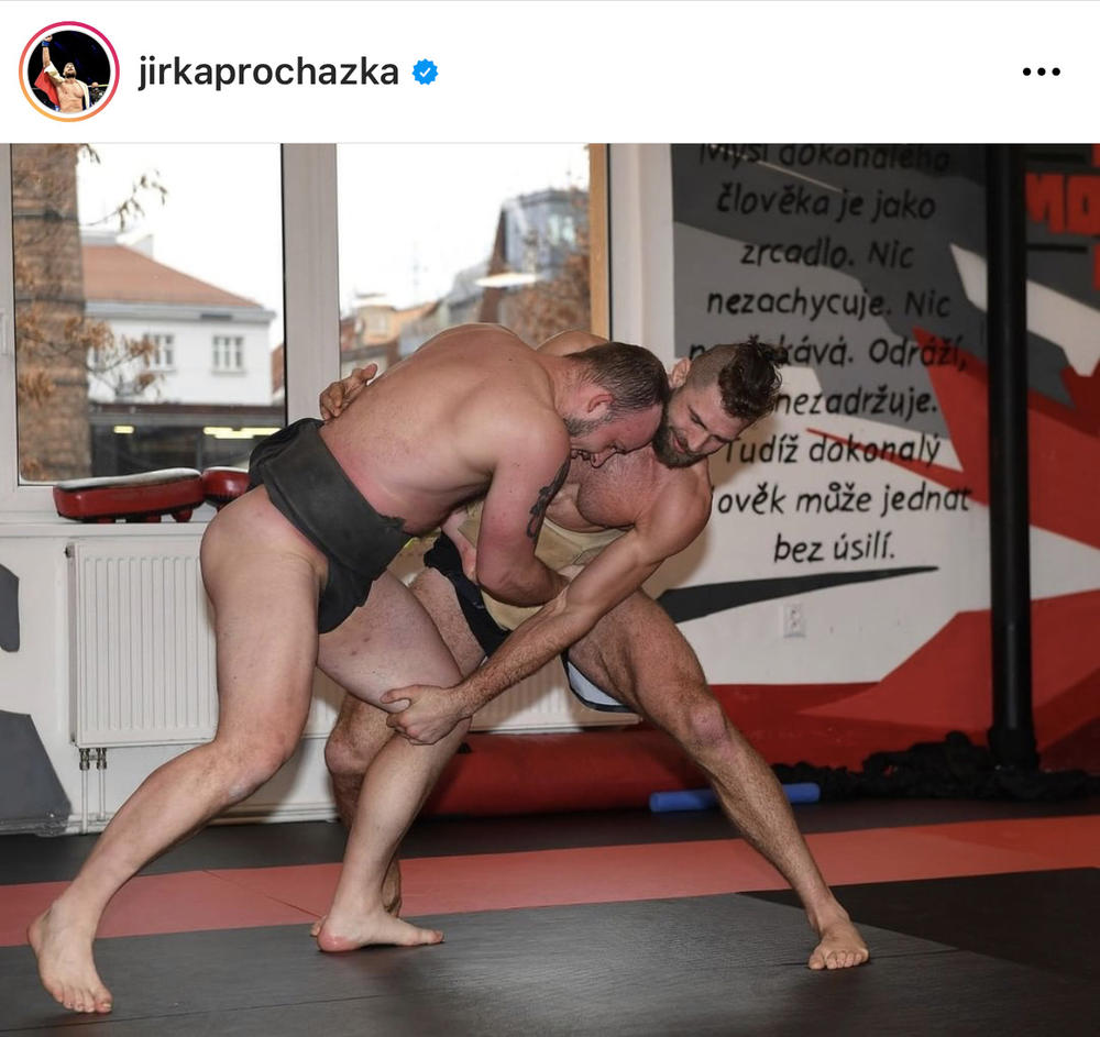 【UFC】元RIZIN王者プロハースカが、5月7日にUFC世界王座挑戦！ 隆の山との相撲稽古、セフード＆ジョーンズと合宿へ