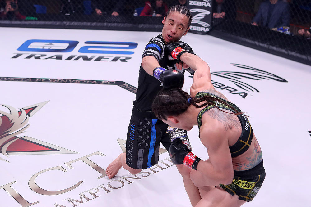 06 Jinh Yu Frey vs Ashley Cummins 02 jpg 